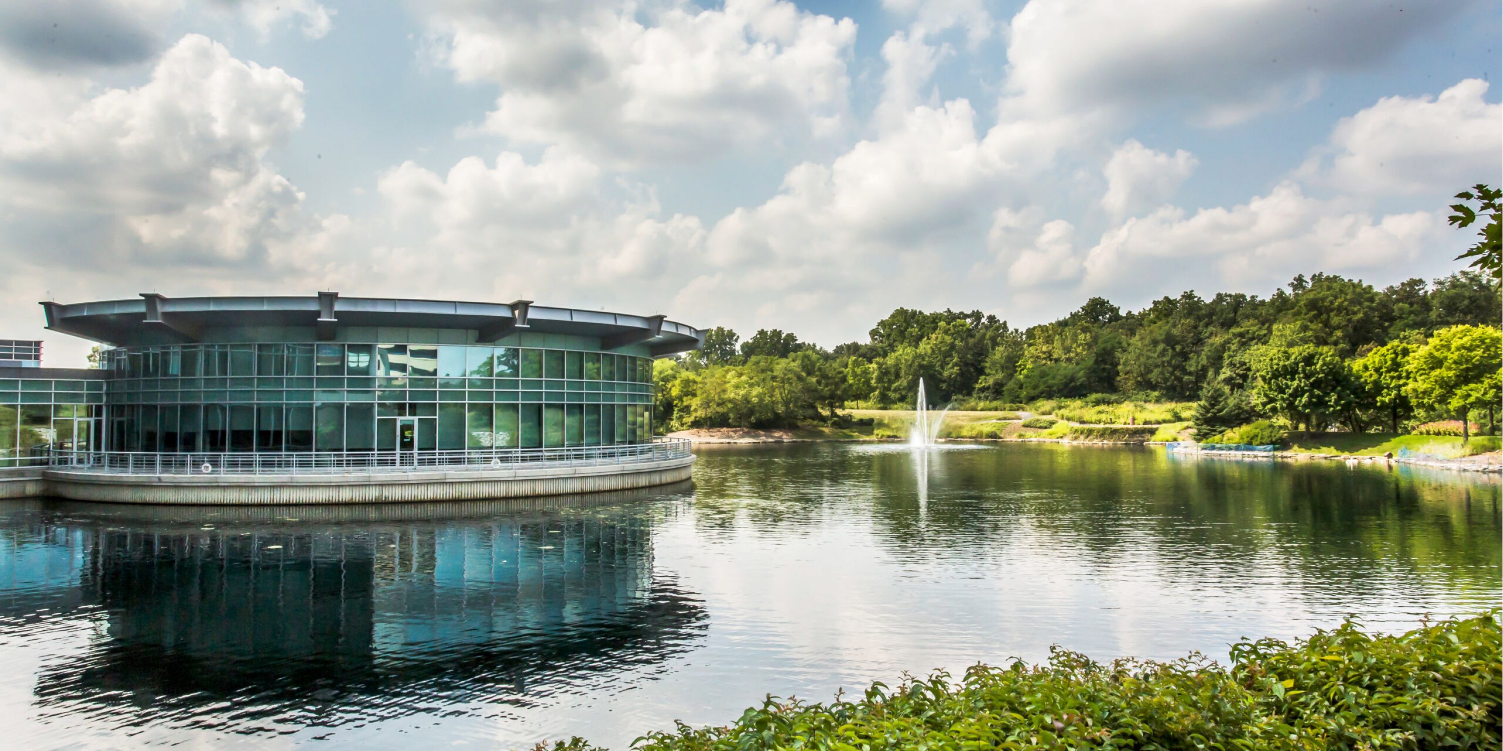 Lakeview Conservatory Summer